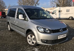 VW Caddy IV Maxi Mietwagen Heckausschnitt