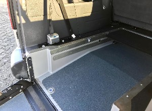 VW Caddy IV Maxi Mietwagen Heckausschnitt